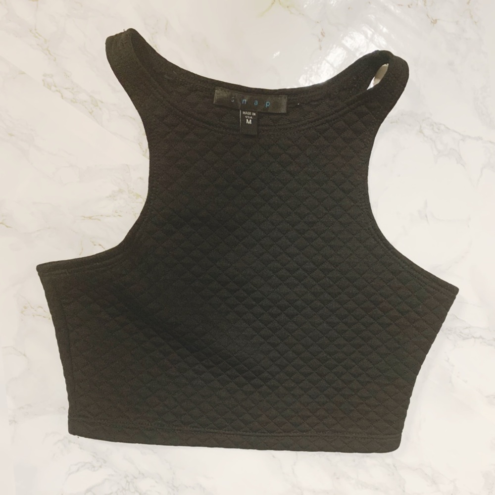 Snap brand Quilted Black Crop Top - Size Medium